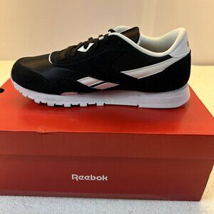 Reebok Classic CL Nylon Junior US 6 Black White Athletic Shoe New in Box